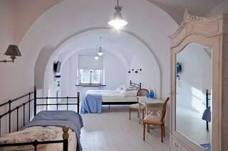 Отели типа «постель и завтрак» Barokowy Zakątek Свидница Двухместный номер с 1 кроватью или 2 отдельными кроватями-1